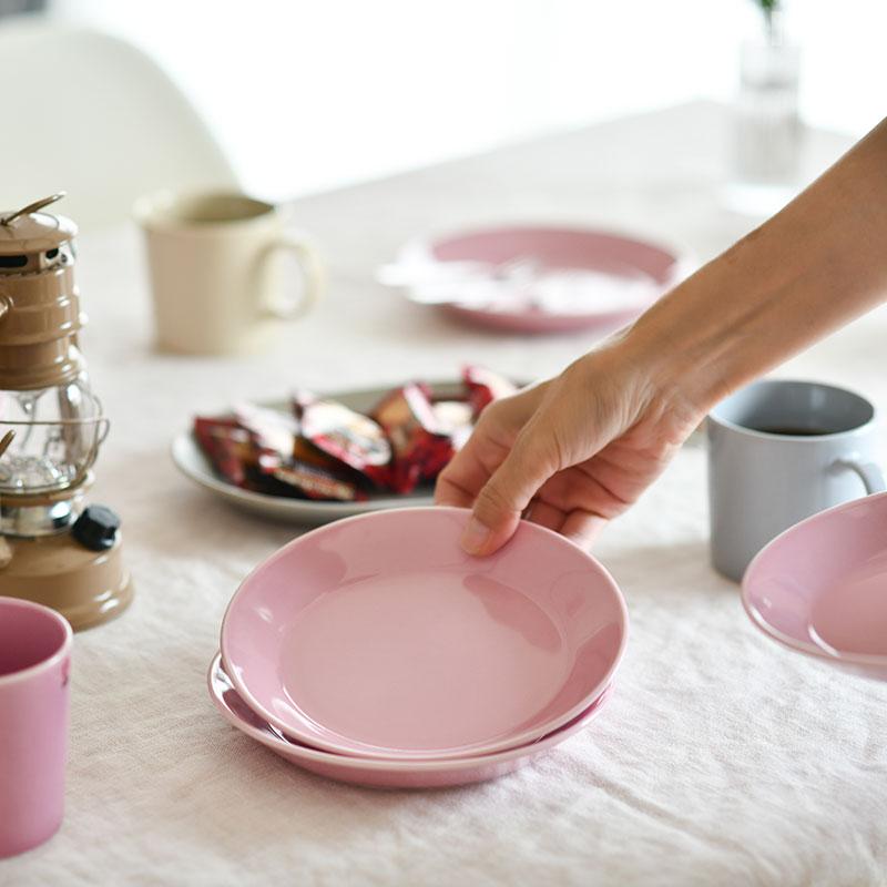 iittala（イッタラ） プレート 17cm ヴィンテージ ローズ ティーマ