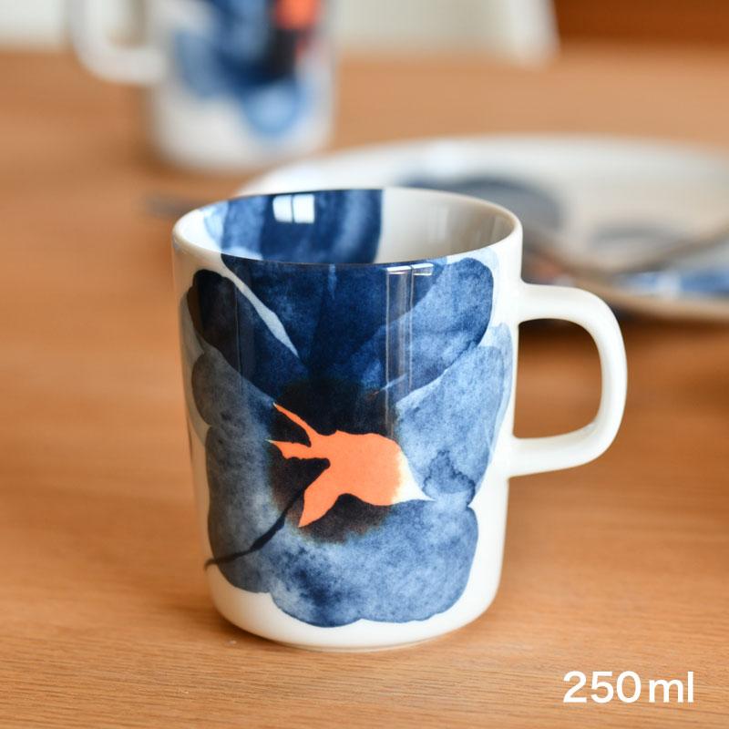 【新品/マリメッコ 】Valssi プレート 20cm、マグカップ 250ml Valssi マグカップ 250ml | Aino-Maija Metsola | Marimekko