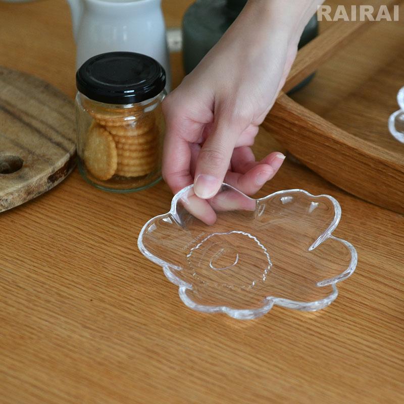 marimekko（マリメッコ） ガラスプレート 13cm ウニッコ シェイプ
