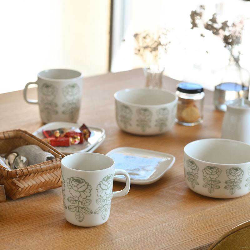 Marimekko マリメッコ　マグカップ　ヴィヒキルース　廃盤4個セット marimekko（マリメッコ） セール30%OFF マグカップ 250ml