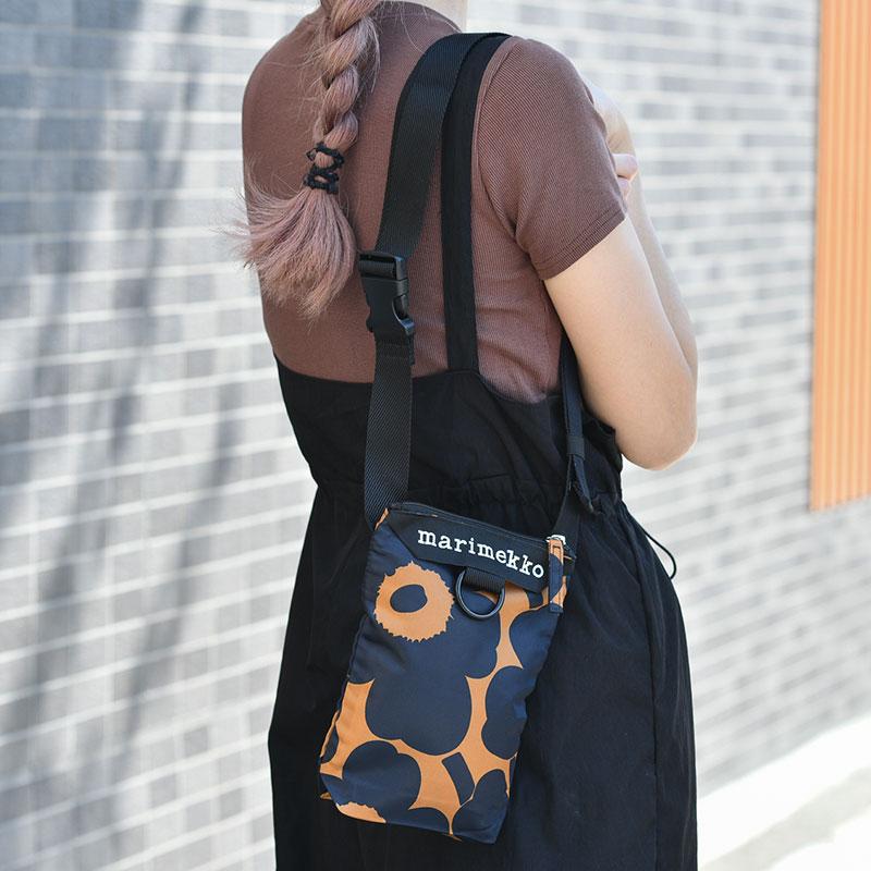 marimekko（マリメッコ） セール30%OFF 日本限定 ショルダー