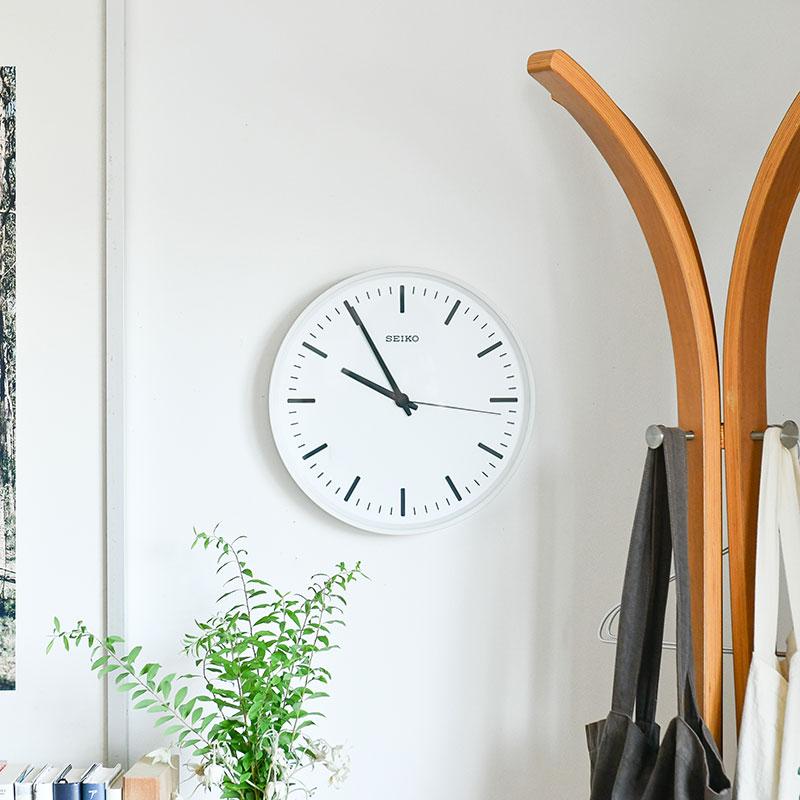 SEIKO（セイコー） 電波時計 ホワイト アナログ SEIKO STANDARD KX308W