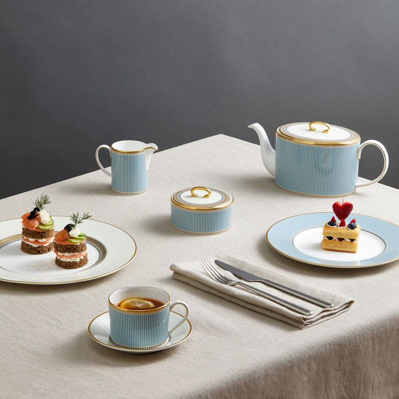 WEDGWOOD（ウェッジウッド） 【紅茶セット付き】 ヘリア ティーポット