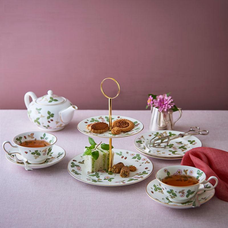 WEDGWOOD（ウェッジウッド） 【紅茶セット付き】 2段ケーキスタンド