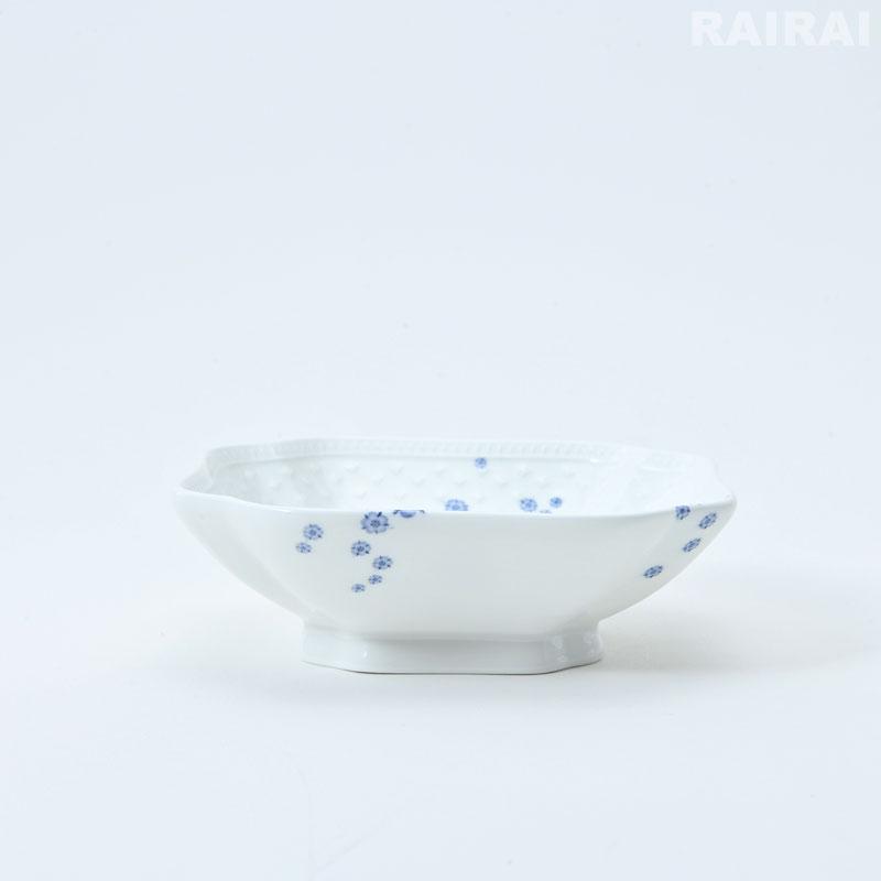 紅茶セット付き】 ウェッジウッド ストロベリー ブルーム インディゴ