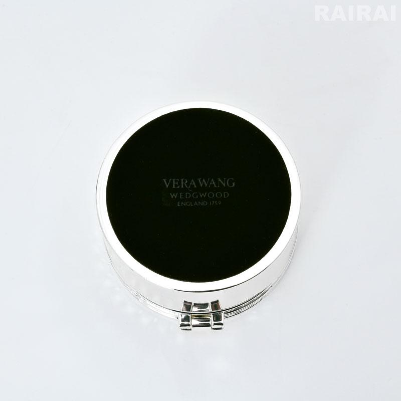 ウェッジウッド ヴェラウォン 8点セット 楽天市場】ウェッジウッド ヴェラ・ウォン ヴェラ レース マルチ