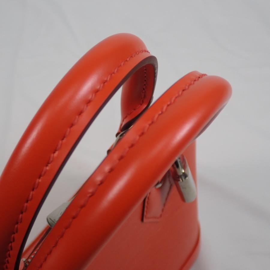 美品　Louis Vuitton エピ　アルマ　キャメル LOUIS VUITTON ルイヴィトン アルマBB エピ ショルダーバッグ