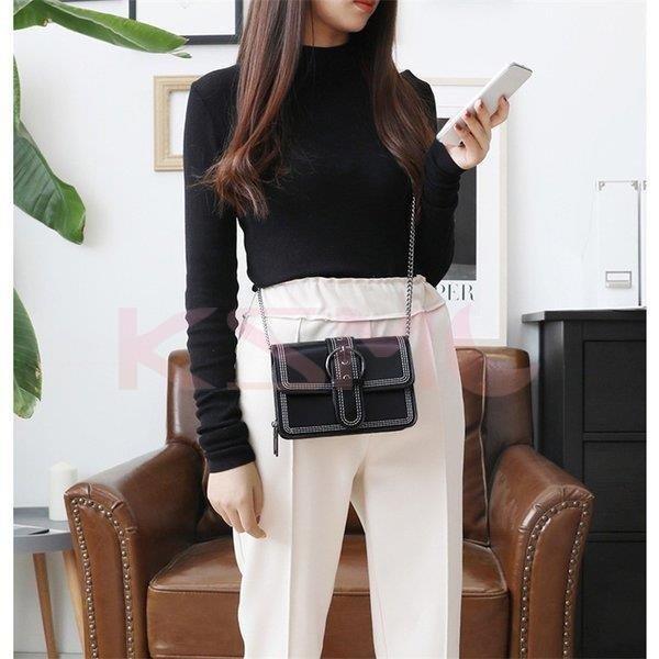 最新入荷 肩掛けバッグ 女性用 ショルダーバッグ 韓国風バッグ バッグ レディース きれいね シンプル 同窓会 二次会 お呼ばれかばん ショルダー 斜めがけ 40代 30代 代 二つ折り財布 カラー オフホワイト 写真参照 Sohojapanesedining Com