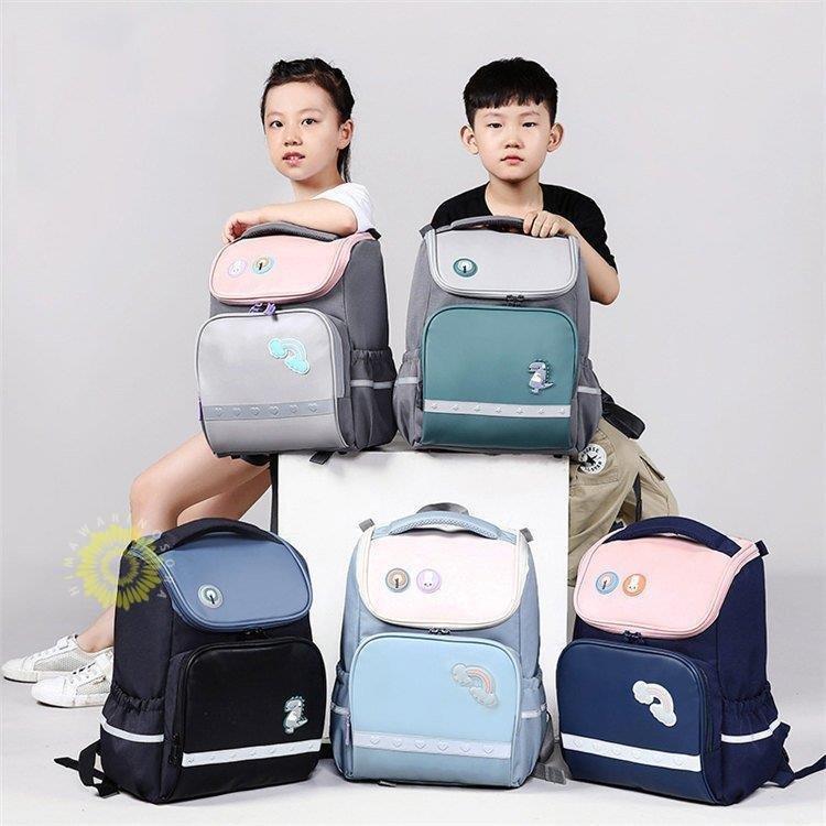 子供リュック キッズリュック キッズバッグ 男の子 女の子 子供用 リュックサック カバン かばん バックパック 子供 リュックサック