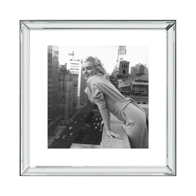 ピクチャーアート　マンハッタンフレーム　Marilyn　マリリン・モンロー　「マンハッタンのマリリン・モンロー」58cm×58cm　BVL35