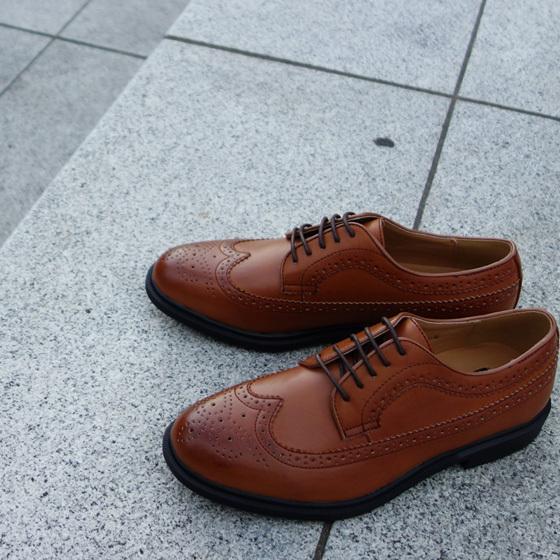 ビジネスシューズ メンズ ウイングチップ メダリオン 紳士靴