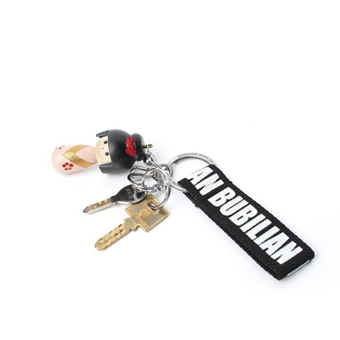 バッグに付けるキーホルダー Bubilian Point Label Key Holder ポイント ラベル キーホルダー タグ バッグ用アクセサリー ロゴ入り カラフル かわいい l114 Ceecloud 通販 Yahoo ショッピング