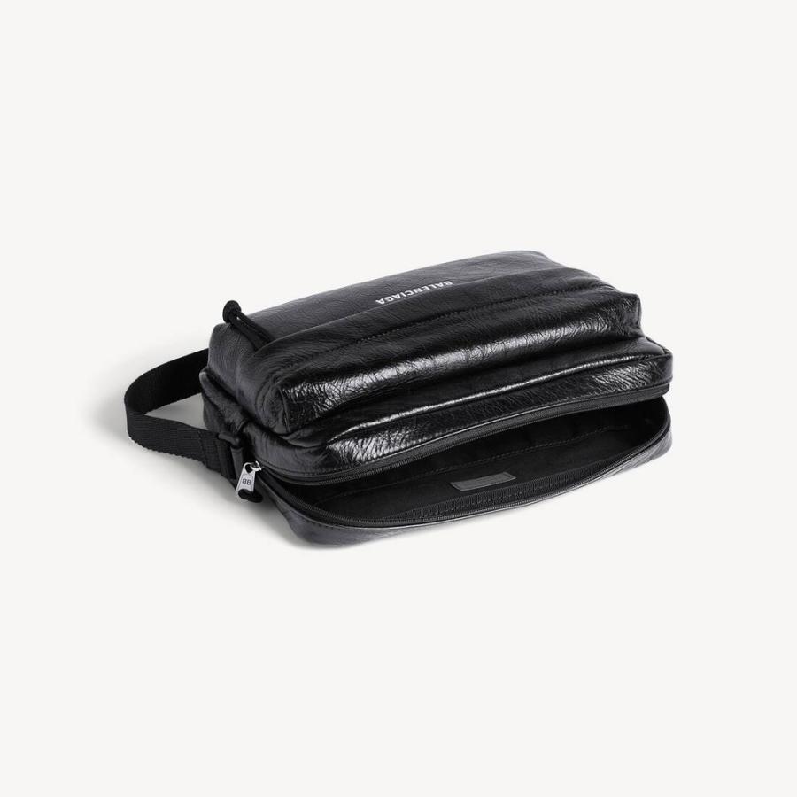 バレンシアガ BALENCIAGA メンズ EXPLORER カメラバッグ【ブラック 】【送料無料】【正規品】の画像