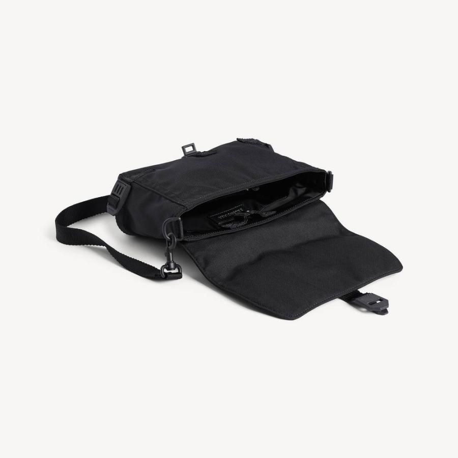 バレンシアガ BALENCIAGA メンズ ARMY メッセンジャーバッグ スモール【ブラック 】【送料無料】【正規品】の画像