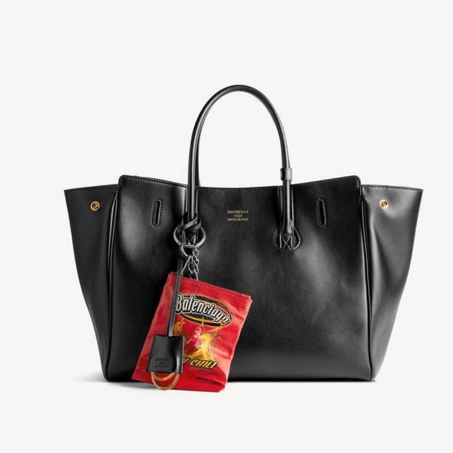 バレンシアガ BALENCIAGA メンズ キーリング CHIPS チャーム【レッド 】【送料無料】【正規品】の画像
