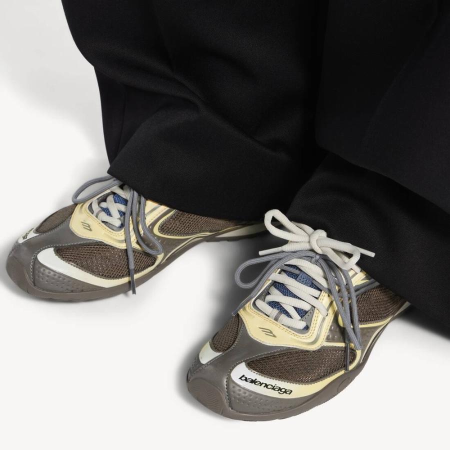 バレンシアガ BALENCIAGA メンズ RADAR GRADIENT LINES スニーカー【ブラウン/ブルー/イエロー/グレー 】【送料無料】【正規品】の画像