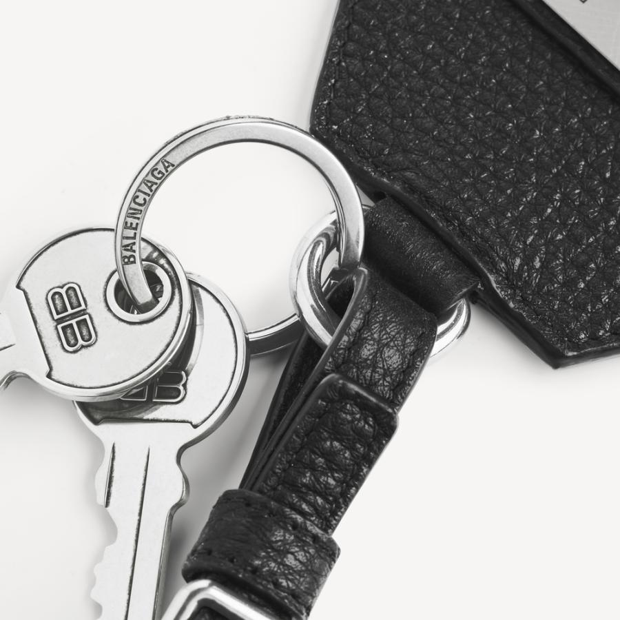 バレンシアガ BALENCIAGA メンズ CREDIT チャーム/キーリング カードホルダー【ブラック 】【送料無料】【正規品】の画像