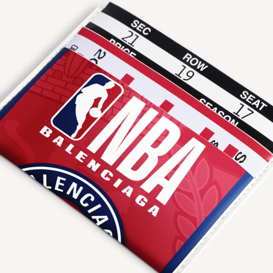 バレンシアガ BALENCIAGA メンズ BALENCIAGA | NBA COLLABORATION PASSPORT カードホルダー【レッド 】【送料無料】【正規品】の画像