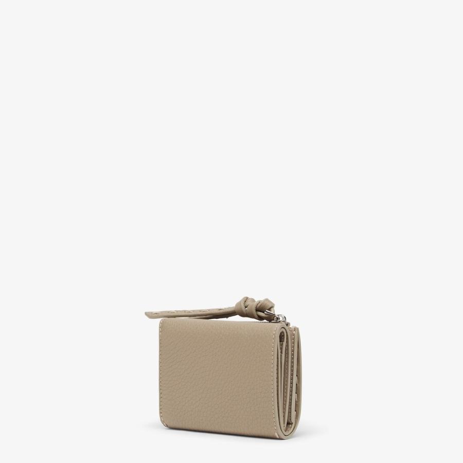 FENDI（フェンディ） FENDI 2026秋冬 レディース ピーカブー マイクロ