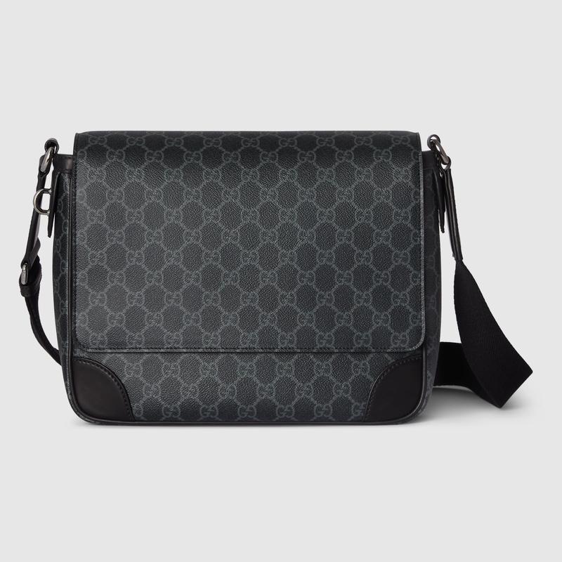 破格‼️グッチ ミディアム GG クロスボディバッグ GUCCI（グッチ） メンズ GGエンブレム ミディアム クロスボディバッグ