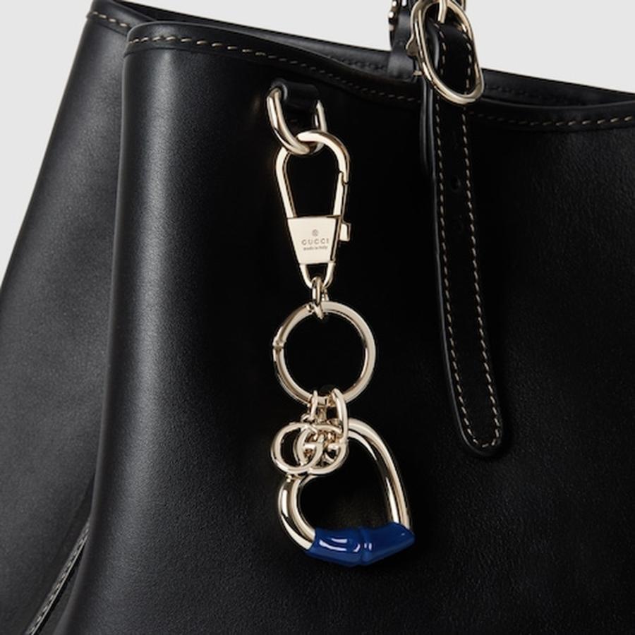 グッチ GUCCI レディース ハートシェイプ キーチェーン【ライトブルー ラッカーフィニッシュ 】【送料無料】【正規品】の画像