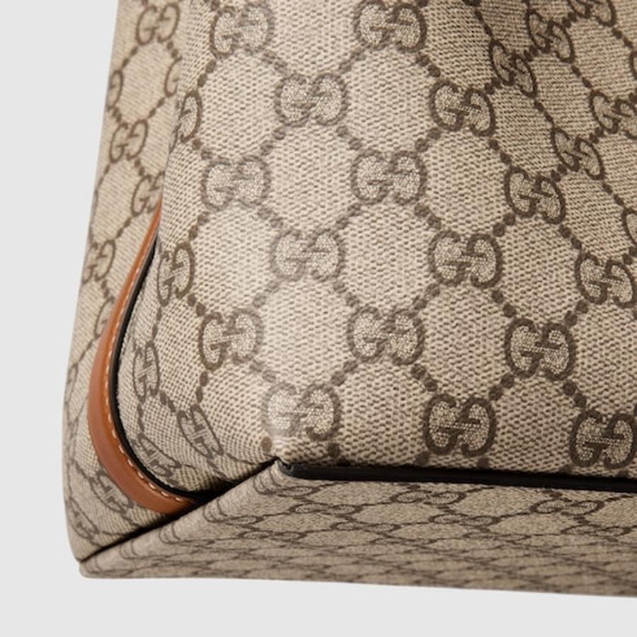 GUCCI（グッチ） レディース GGエンブレム ミディアム バケットバッグ