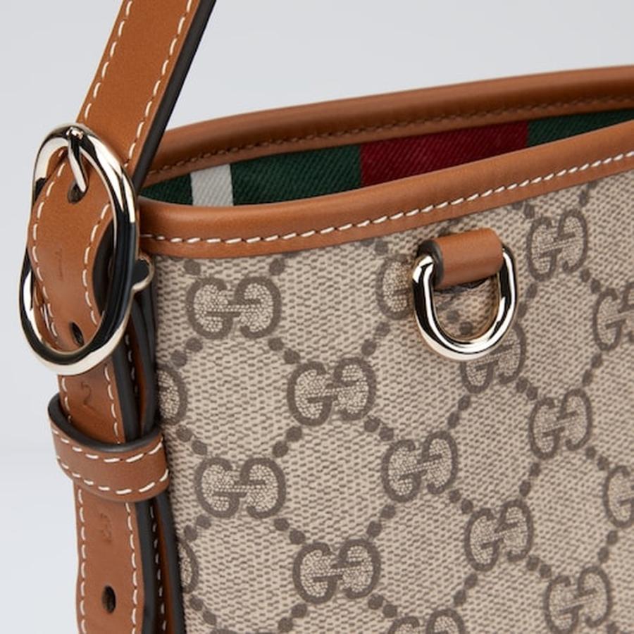 GUCCI（グッチ） レディース GGエンブレム スモール ショルダーバッグ