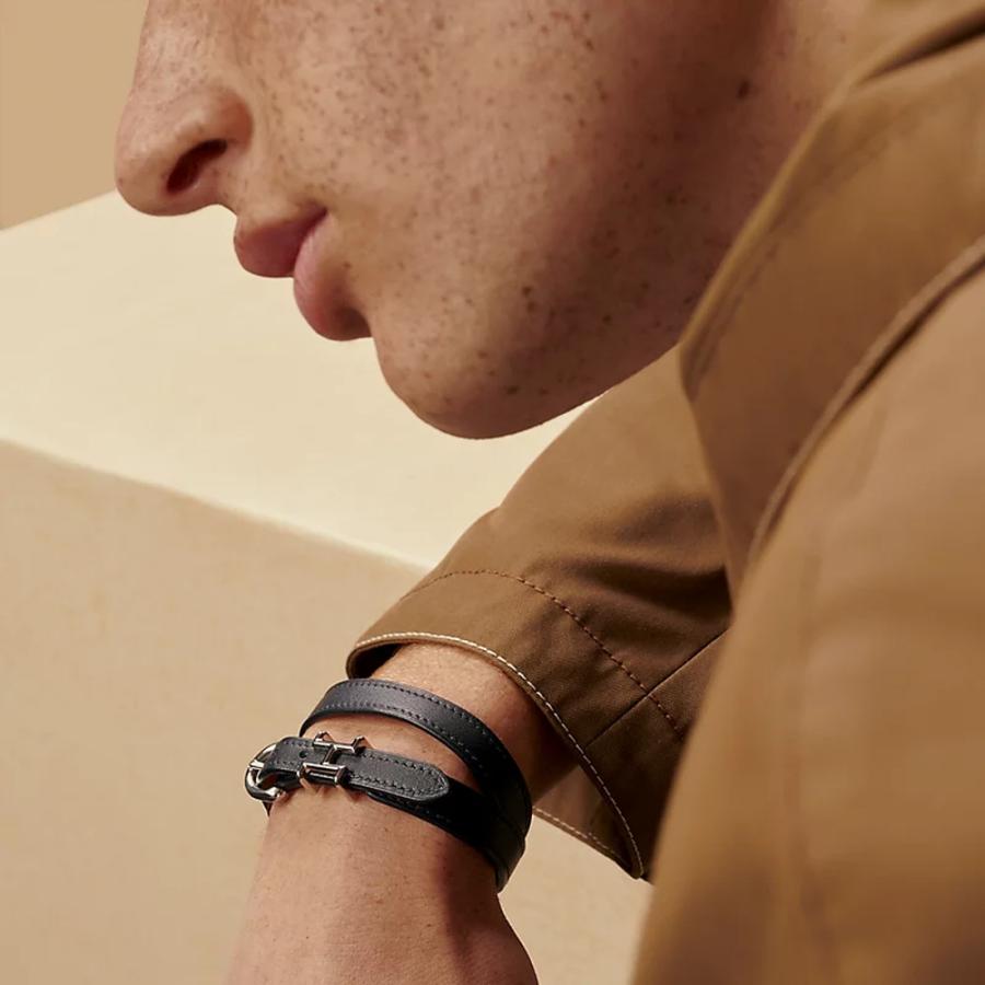 エルメス HERMES メンズ レザーブレスレット (トレンチ)【グリーン 】【送料無料】【正規品】の画像