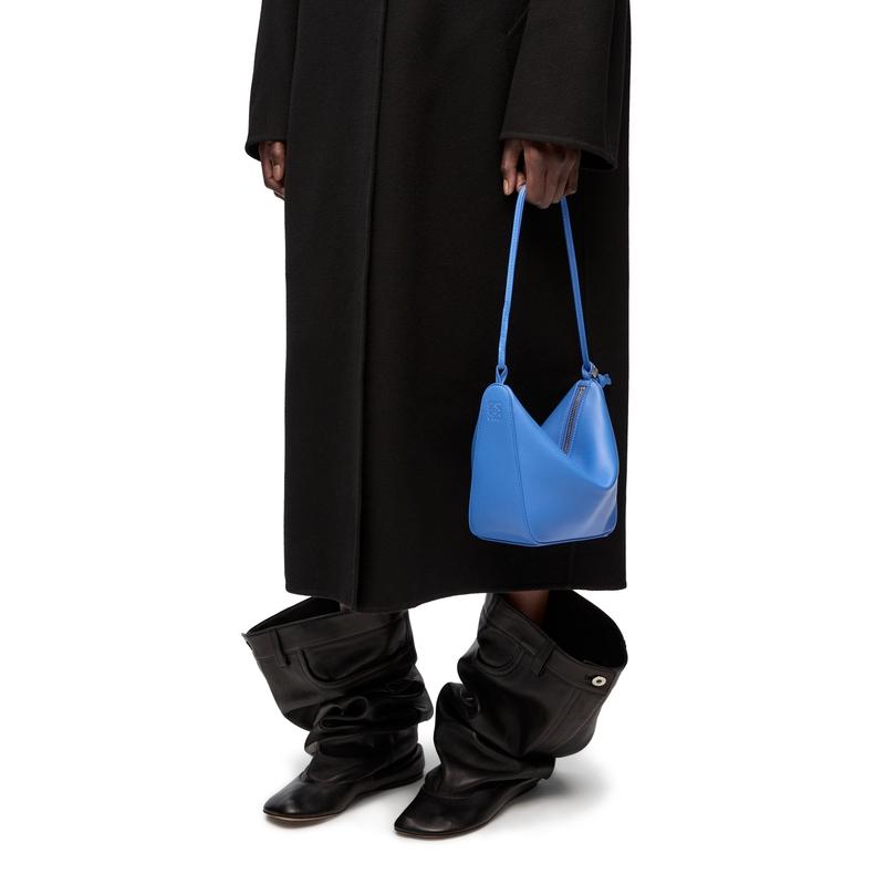 ロエベ LOEWE 2023秋冬 レディース ハンモック ホーボーバッグ ミニ【シーサイドブルー 】【送料無料】【正規品】