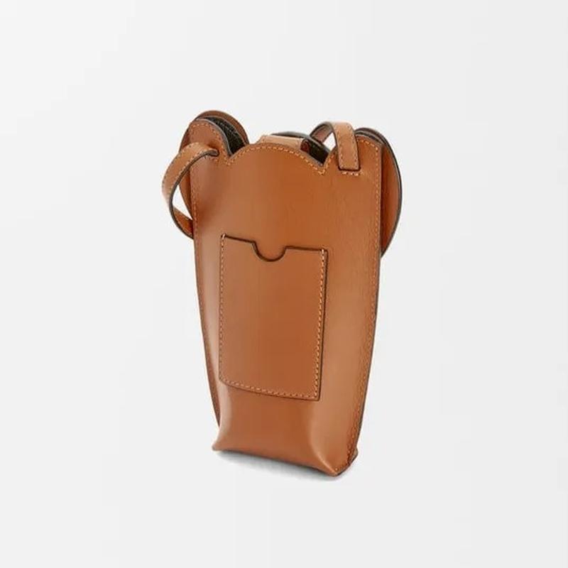 LOEWE ロエベ 2025春夏 レディース エレファント ポケット【タン