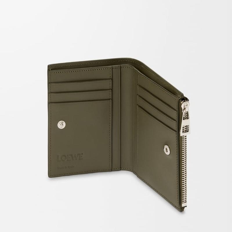 LOEWE（ロエベ） メンズ スリム コンパクト ウォレット 財布【カーキ