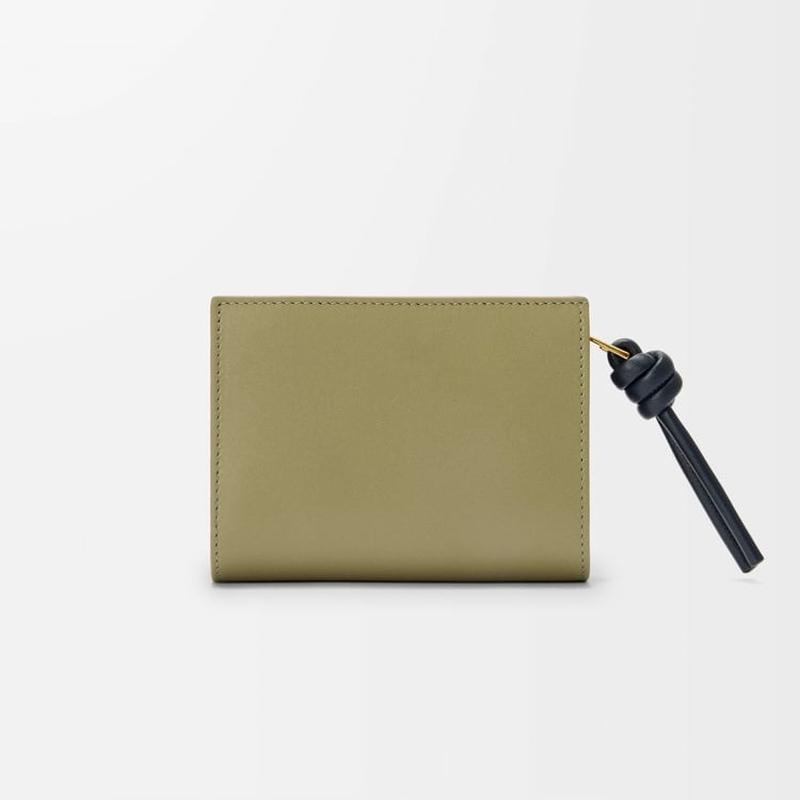 LOEWE（ロエベ） レディース ノット コンパクト ウォレット 財布