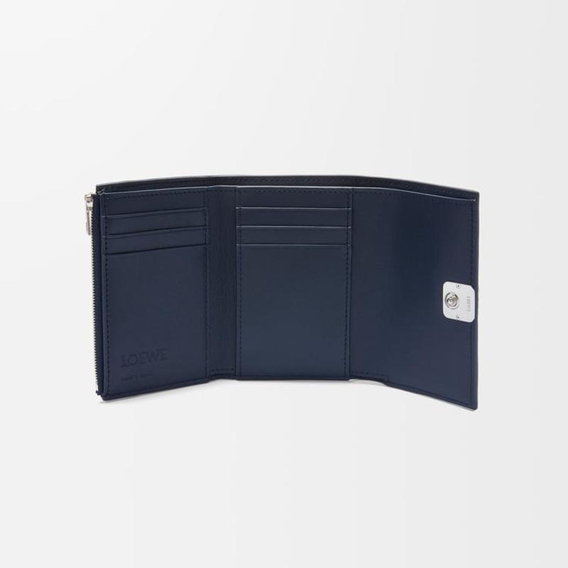 LOEWE（ロエベ） レディース パファー アナグラム バーティカル