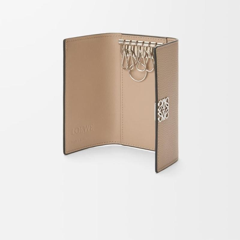 LOEWE（ロエベ） レディース アナグラム キーケース【サンド 】【送料