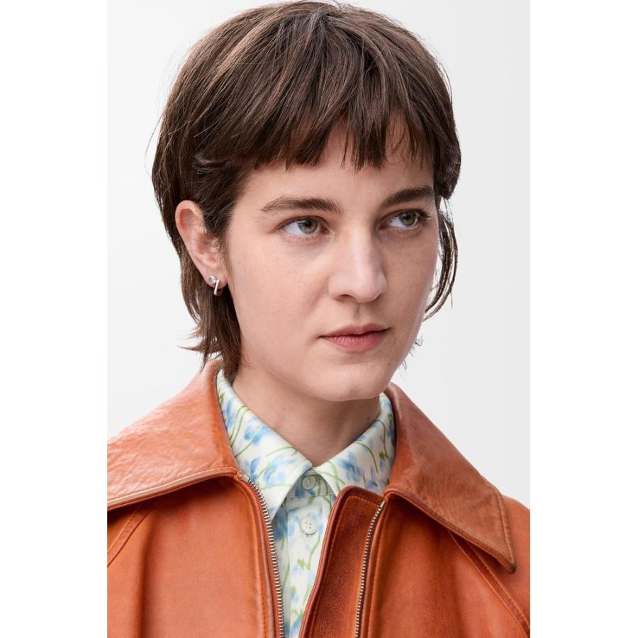 LOEWE ロエベ 現行品 アナグラム ペブル フープピアス ミニ 片耳 アナグラム ペブル フープピアス ミニ（スターリングシルバー