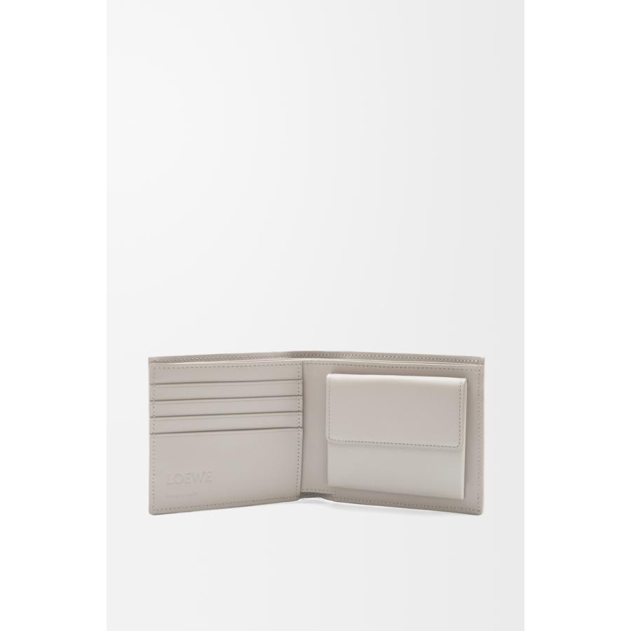 ロエベ LOEWE 2025秋冬メンズ バイフォールド コインウォレット 財布（テクスチャードクラシックカーフ）【シェルグレー 】【送料無料】【正規品】の画像