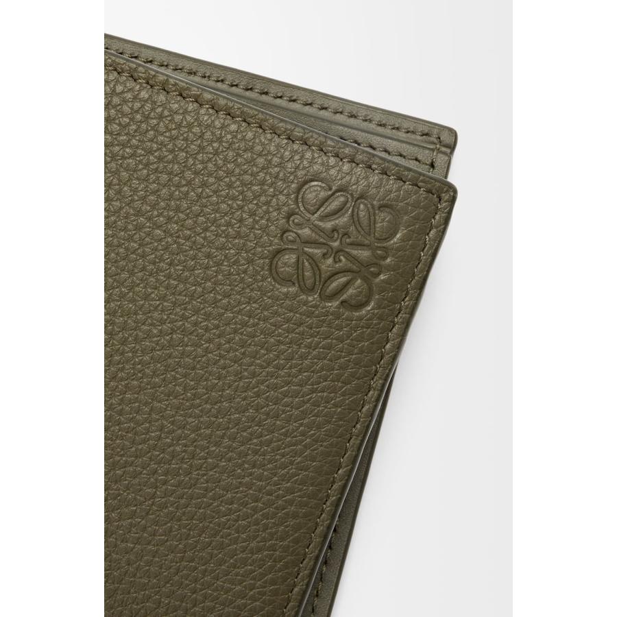 ロエベ LOEWE 2025秋冬メンズ バイフォールド コインウォレット 財布（ソフトグレインカーフ）【カーキグリーン 】【送料無料】【正規品】の画像