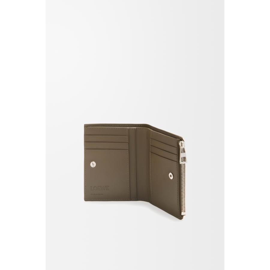 ロエベ LOEWE 2025秋冬メンズ スリム コンパクトウォレット 財布（シャイニーカーフ）【ダークカーキグリーン/カーキグリーン 】【送料無料】【正規品】の画像