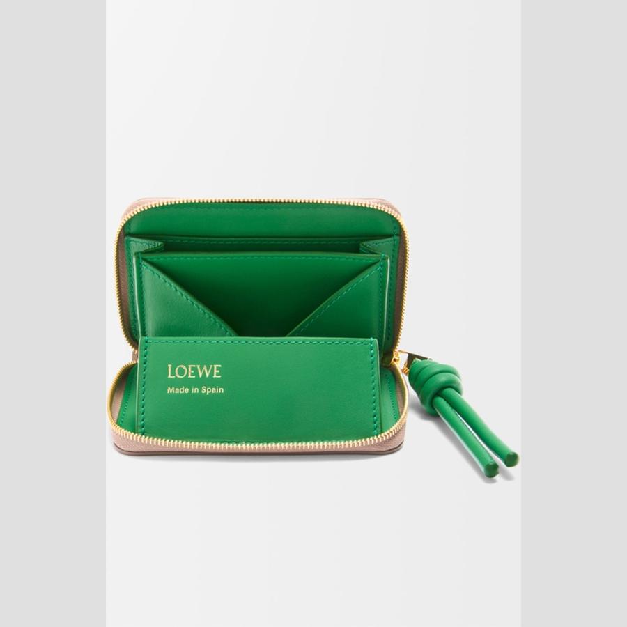 ロエベ LOEWE 2025秋冬レディース ジップ コインパース（シャイニーナパカーフ）【サンド/トロピカルグリーン 】【送料無料】【正規品】の画像