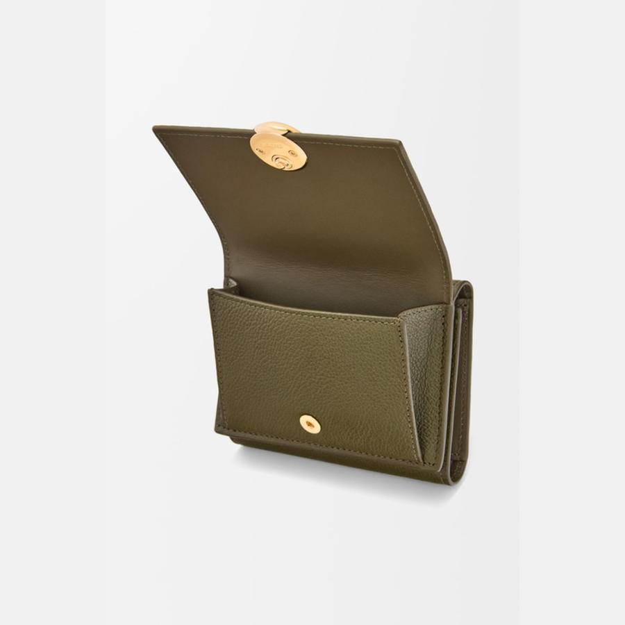 ロエベ LOEWE 2025秋冬レディース ペブル トライフォールド ウォレット 財布（ペブルグレインカーフ）【ダークカーキグリーン 】【送料無料】【正規品】の画像