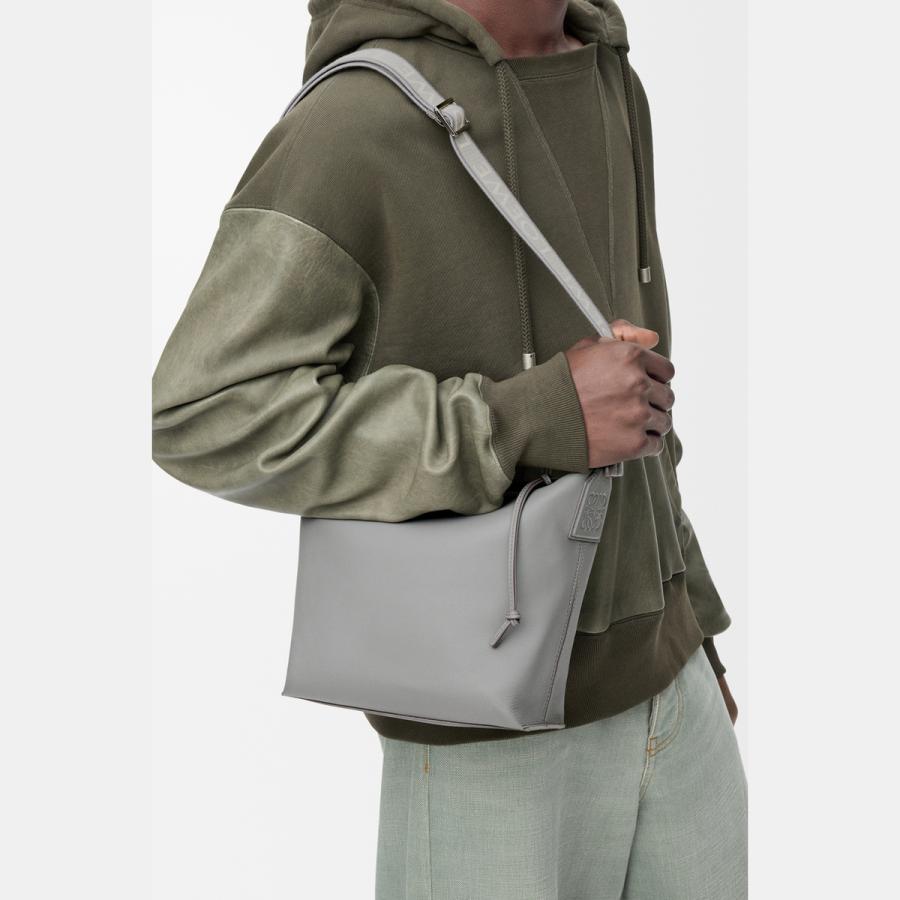 LOEWE（ロエベ） LOEWE 2025秋冬メンズ キュービィ クロスボディバッグ