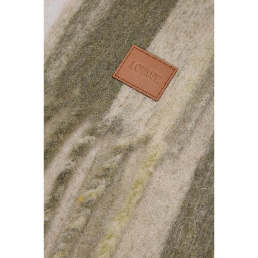 ロエベ LOEWE 2026春夏メンズ スカーフ【ソフトホワイト/カーキマルチトーン 】【送料無料】【正規品】の画像