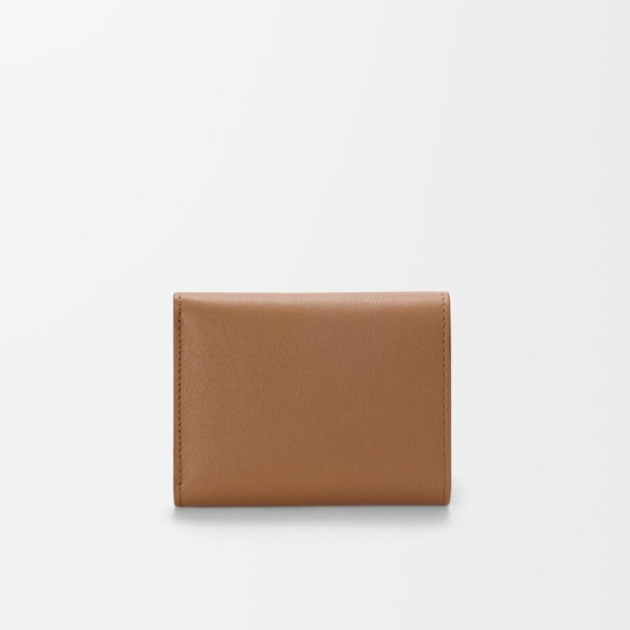 ロエベ LOEWE 2026春夏メンズ キャッツ トライフォールド ウォレット 財布【モカ 】【送料無料】【正規品】の画像
