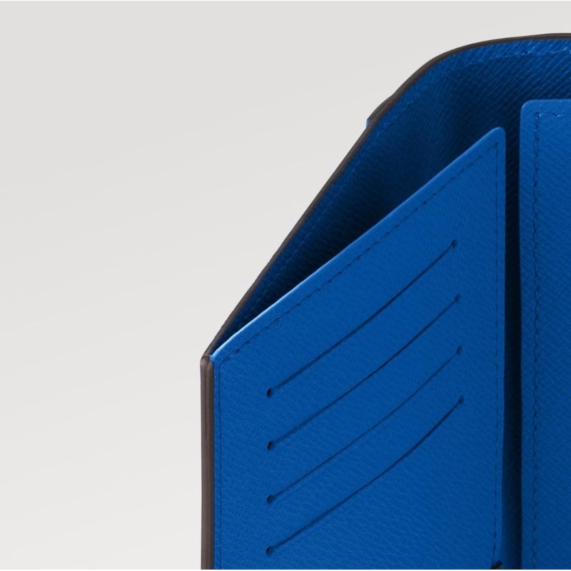 Louis Vuitton ブラック パスポートケース LOUIS VUITTON ルイヴィトン