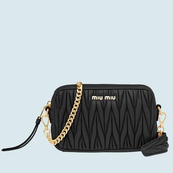 アウトレット ミュウミュウ Miu Miu 21春夏 マテラッセ レザー クロスボディバッグ 5bh118 N F0002 V Oom Black 送料無料 正規品 Miu 00 ブランドバッグ 雑貨 Celebrity 通販 Yahoo ショッピング Sale 公式 Www Skylanceronline Com