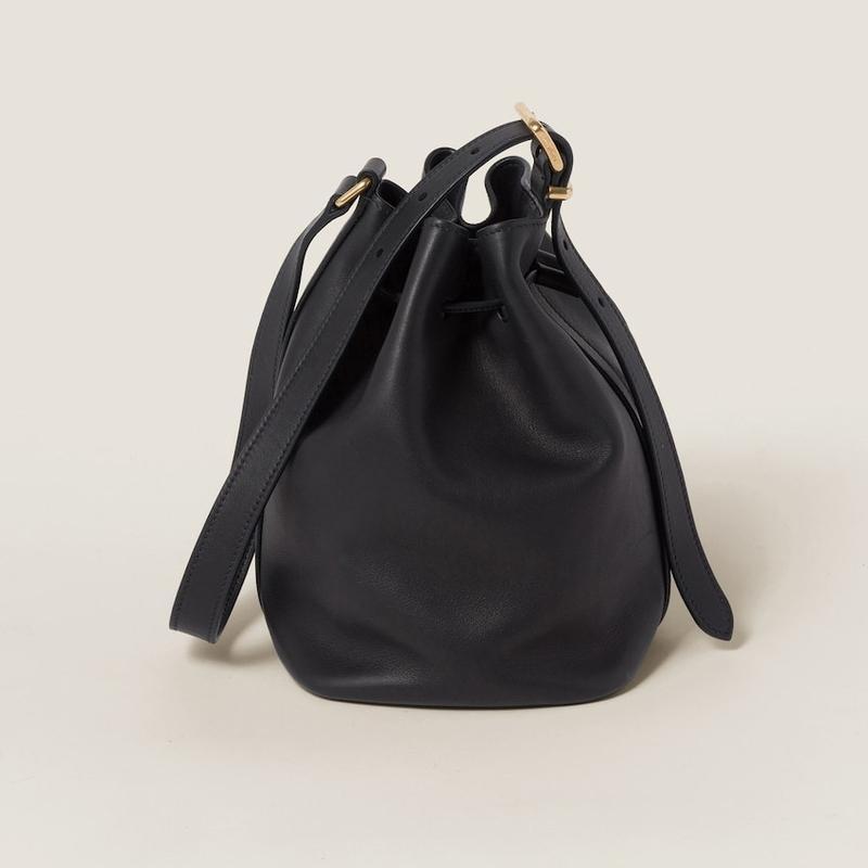 MiuMiu ミュウミュウ レザー バケットバッグ ブラック
