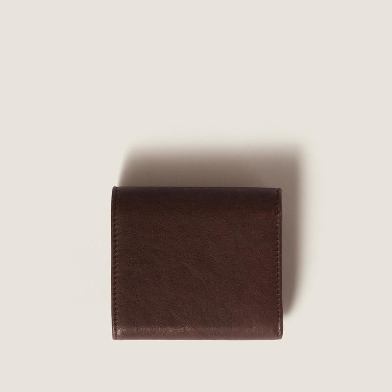 miu miu（ミュウミュウ） スモール ナッパレザー 財布