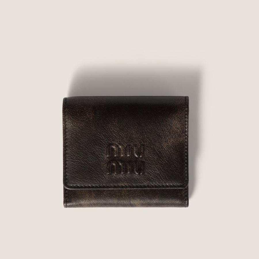 miu miu（ミュウミュウ） スモール ナッパレザー 財布