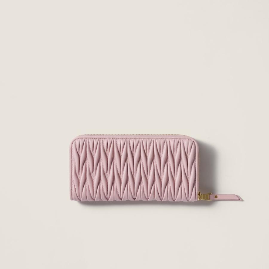 ミュウミュウ MIU MIU ラージ マトラッセ ナッパレザー ウォレット 5ML506_AFPP_F0E18【ピンク 】【送料無料】【正規品】の画像