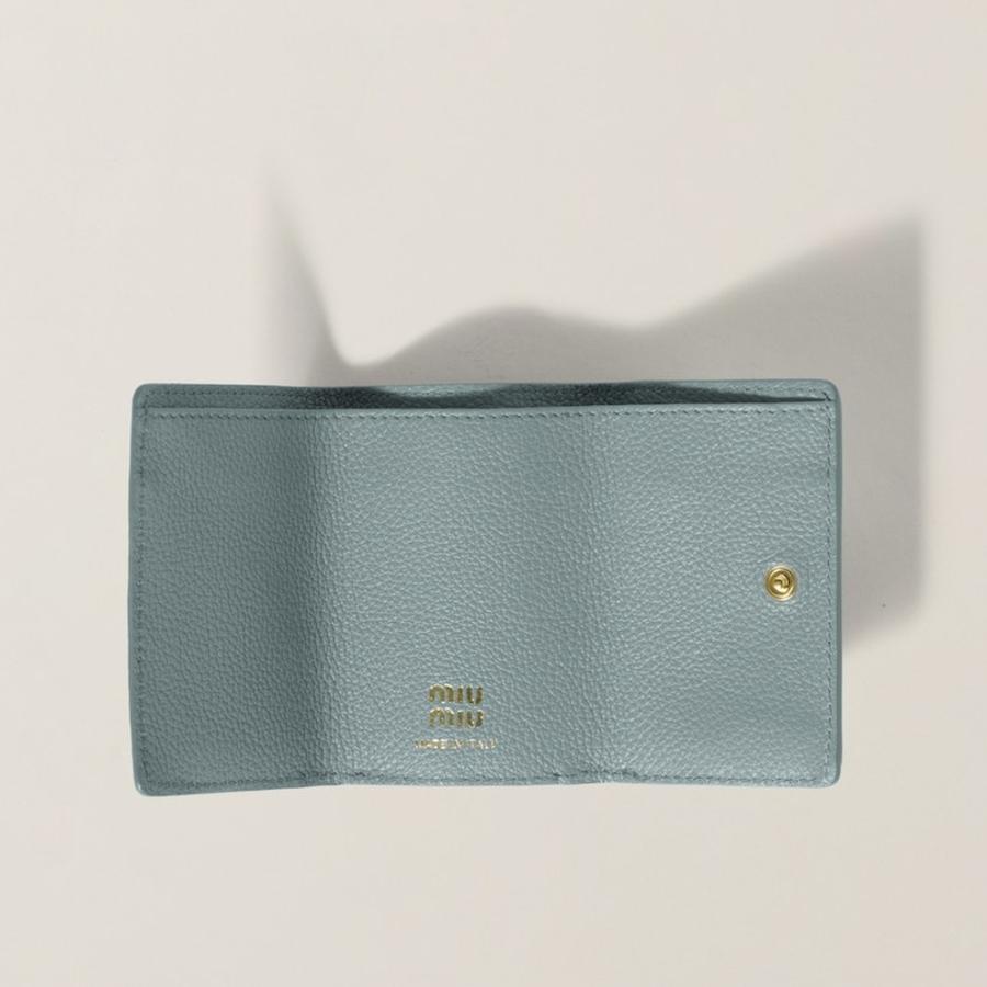 〈美品〉miu miu ヴィッテロダイノレザー財布 コーンフラワーブルー miu miu（ミュウミュウ） ヴィッテロダイノレザー 財布